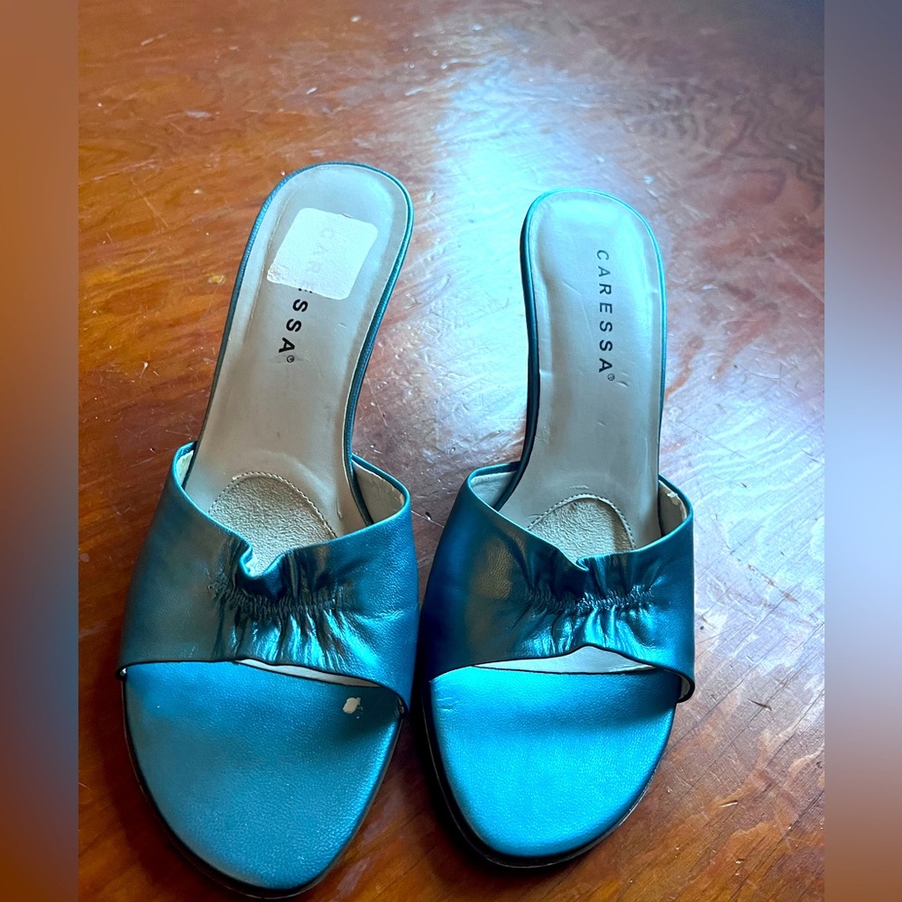 Andrew Geller Magic short heels